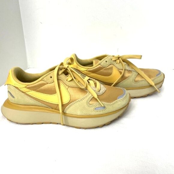 Nike Phoenix Waffle Women's Sneakers Sz 6 FJ1409-700 Wheat Gold/Saturn Gold - Picture 4 of 8